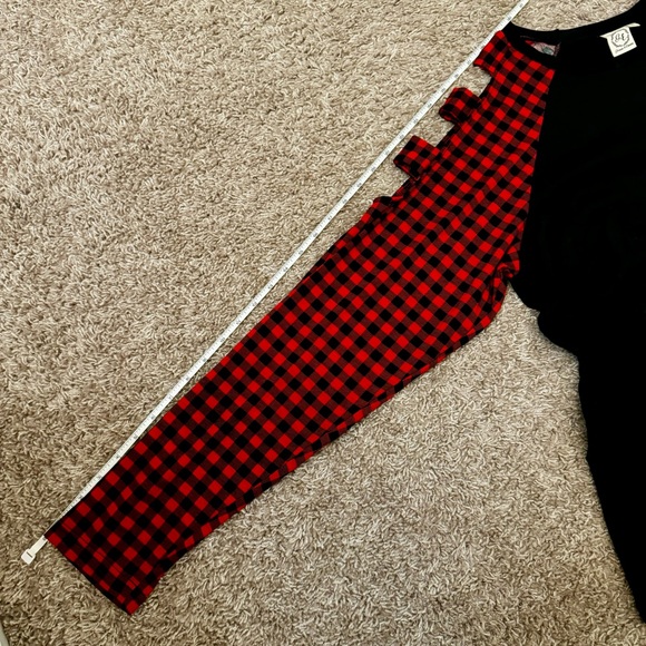 Women’s “CHECKED ALL THE BOXES TOP” Black & Red Checkered Long Sleeve Tee Size L - Picture 15 of 17